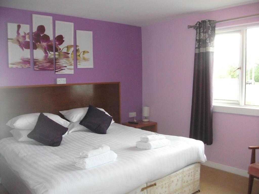 County Hotel Хеленсборо Номер фото